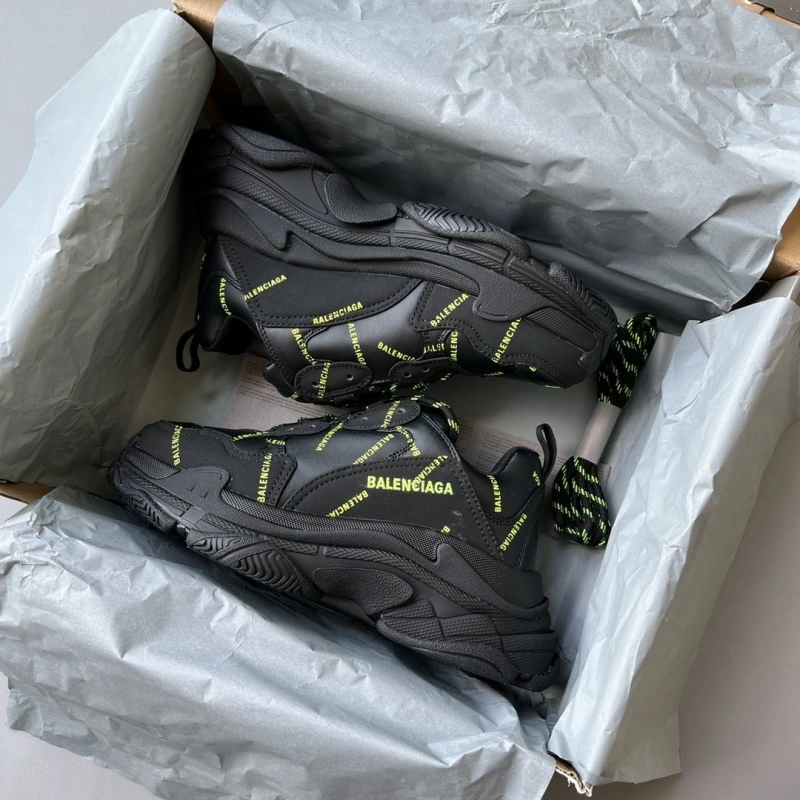Practical Bxlxnciaga Sneakers 110337