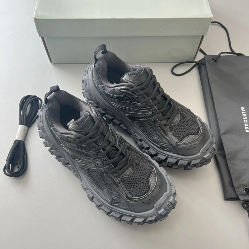 Bxlxnciaga Sneakers Bold 110333