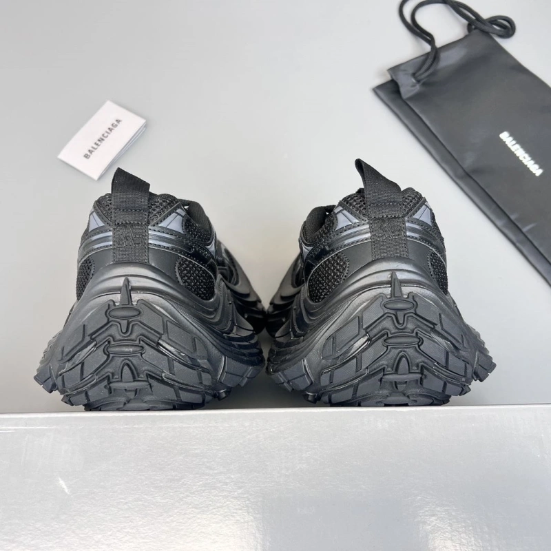 Bxlxnciaga Sneakers TopPick 110324