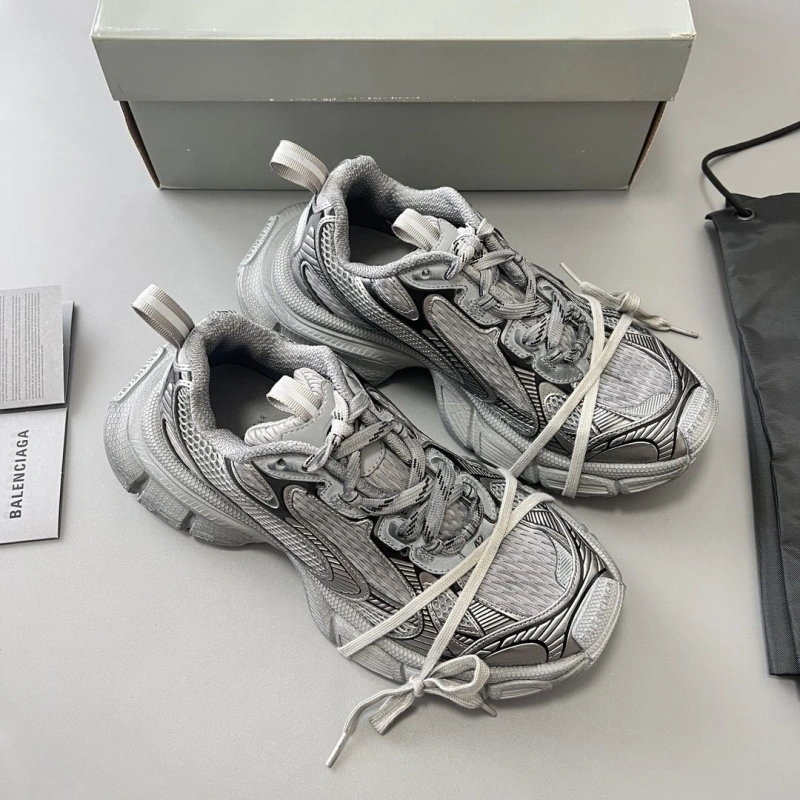 Bxlxnciaga Sneakers Refined 110313