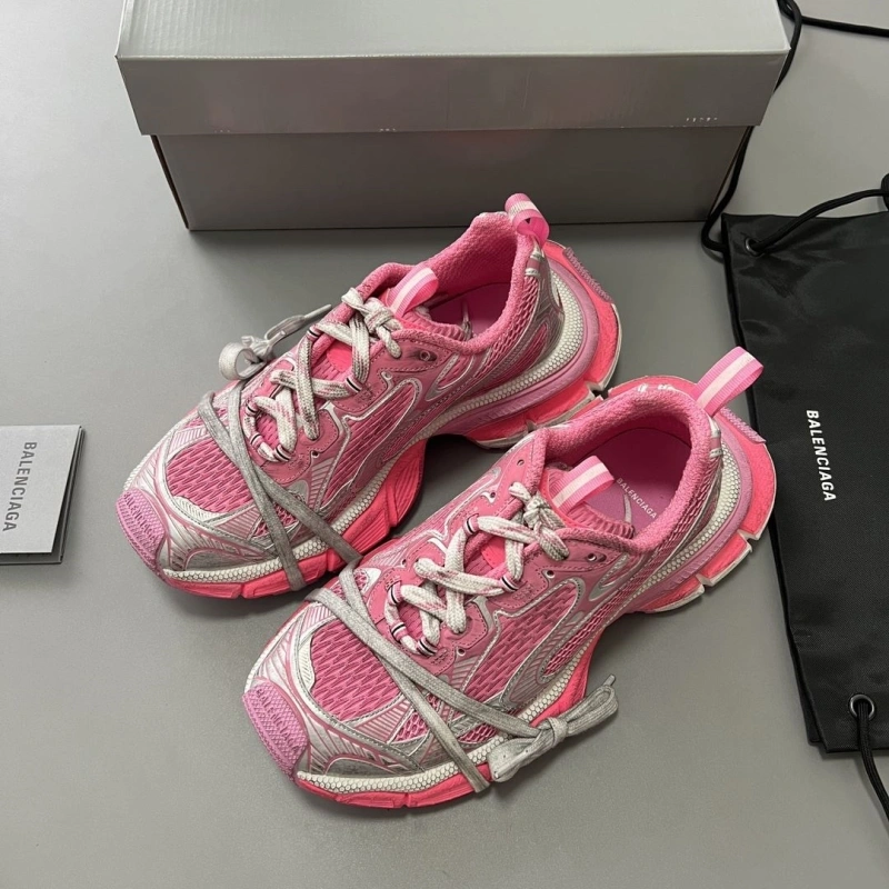 Bxlxnciaga Sneakers Bold 110303