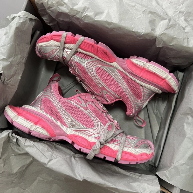Bxlxnciaga Sneakers Bold 110303