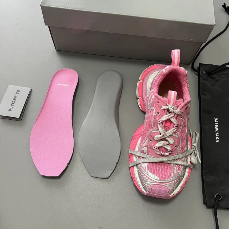 Bxlxnciaga Sneakers Bold 110303