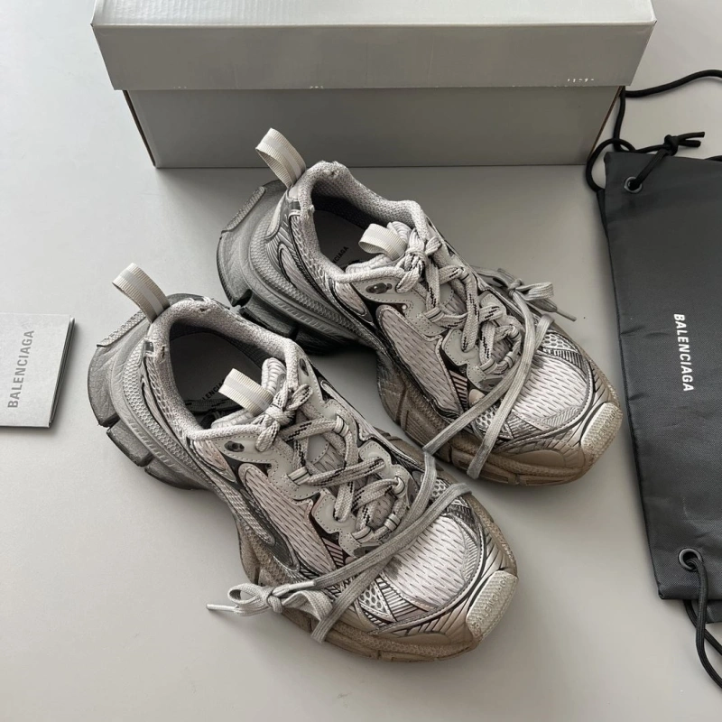 GoAnywhere Bxlxnciaga Sneakers 110295