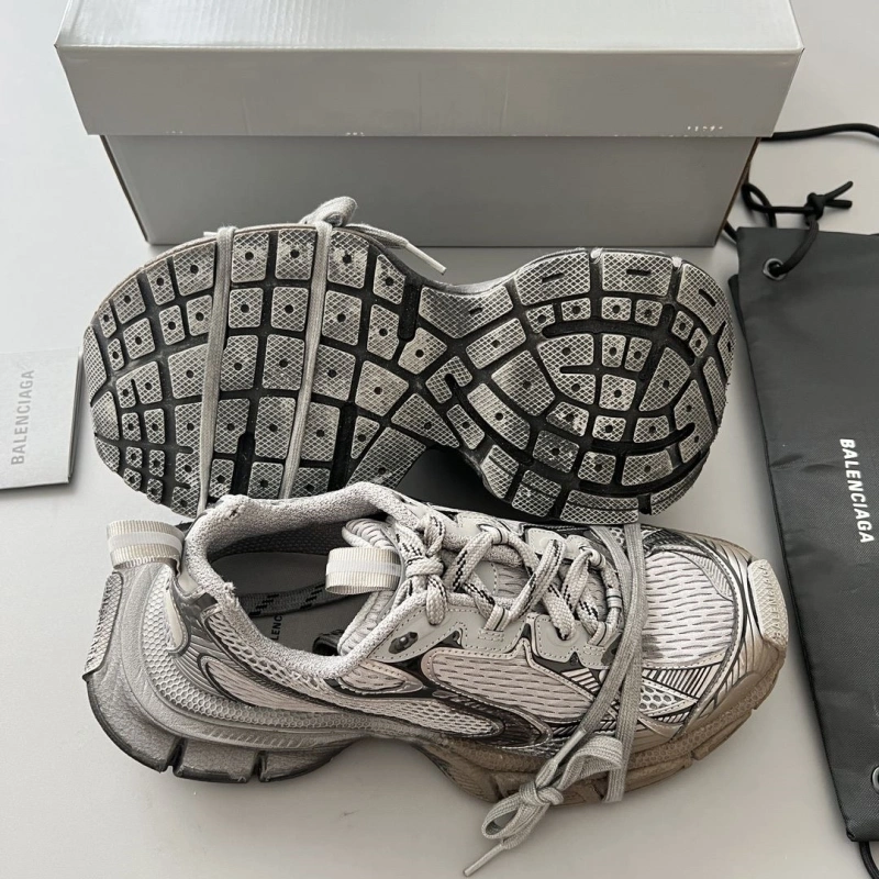 GoAnywhere Bxlxnciaga Sneakers 110295