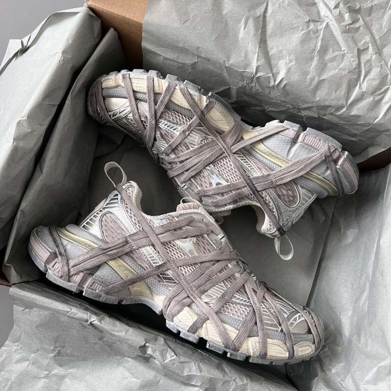 Durable Bxlxnciaga Sneakers 110304