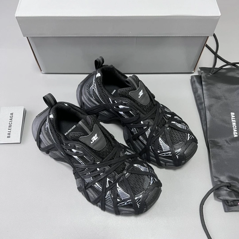 Resilient Bxlxnciaga Sneakers 110294