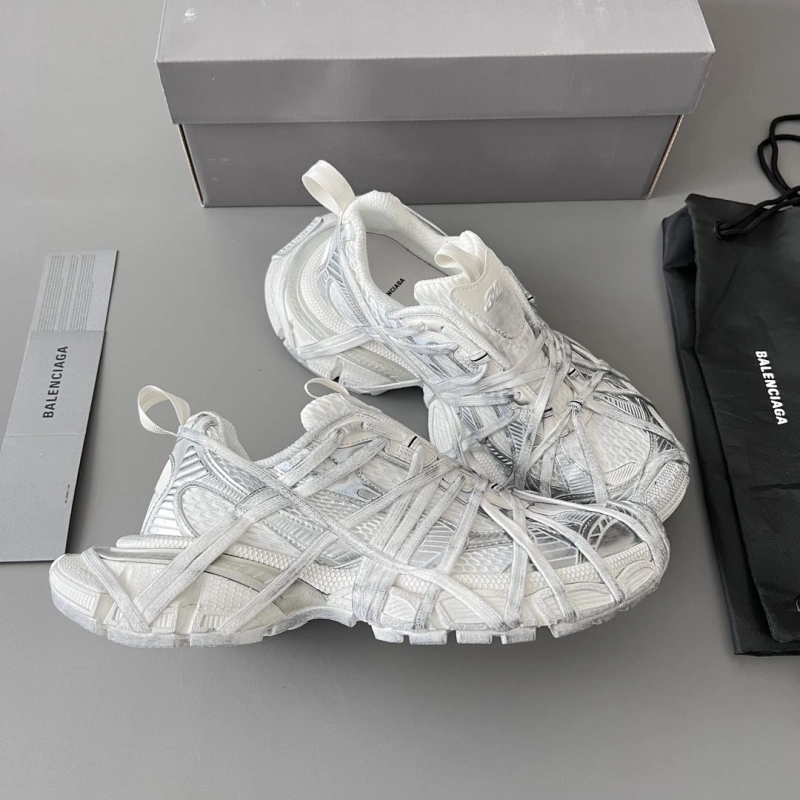 Breathable Bxlxnciaga Sneakers 110289