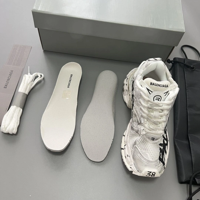 Classic Bxlxnciaga Sneakers 110273