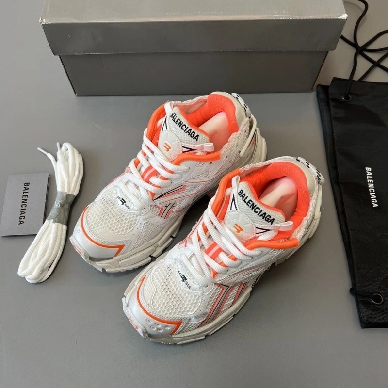 GoAnywhere Bxlxnciaga Sneakers 110261