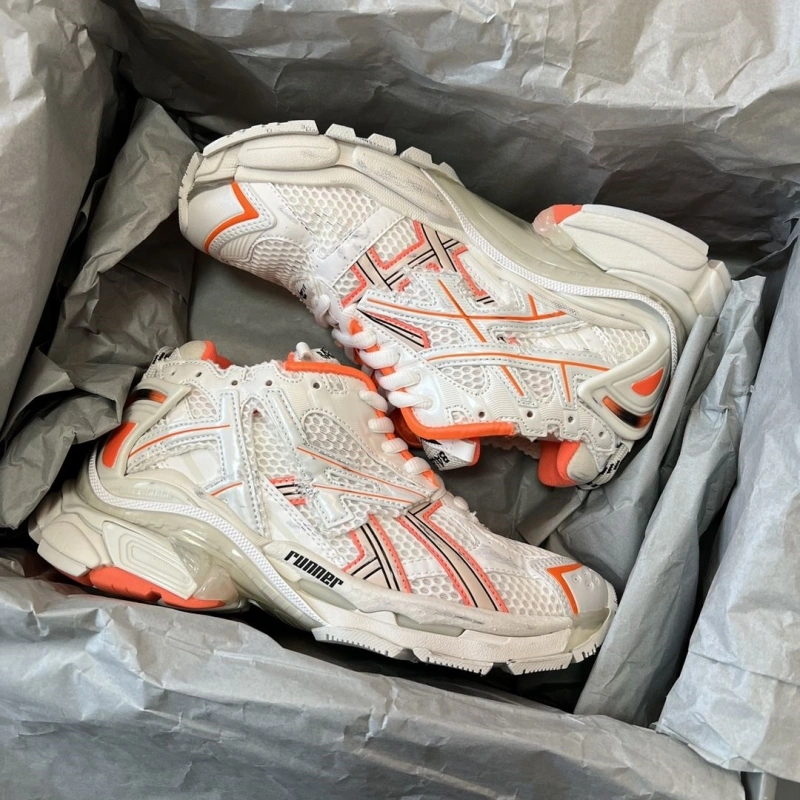 GoAnywhere Bxlxnciaga Sneakers 110261