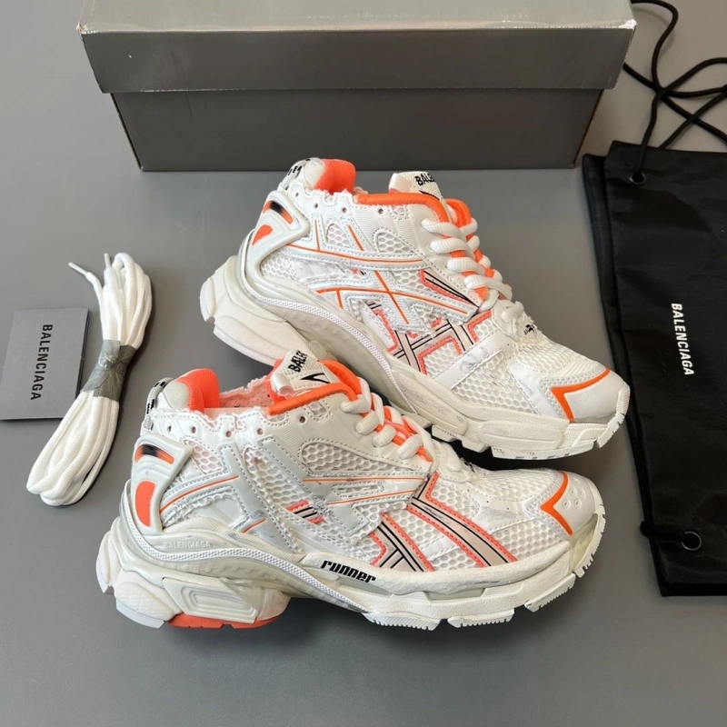 GoAnywhere Bxlxnciaga Sneakers 110261