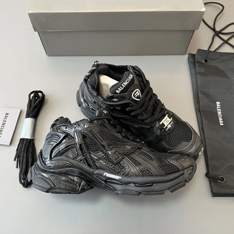 Compact Bxlxnciaga Sneakers 110260