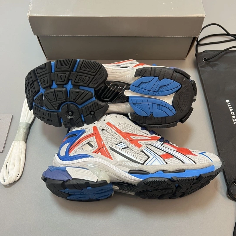 Versatile Bxlxnciaga Sneakers 110257