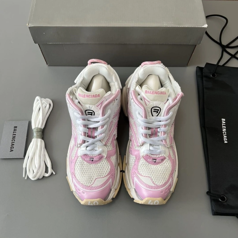 StreetReady Bxlxnciaga Sneakers 110265