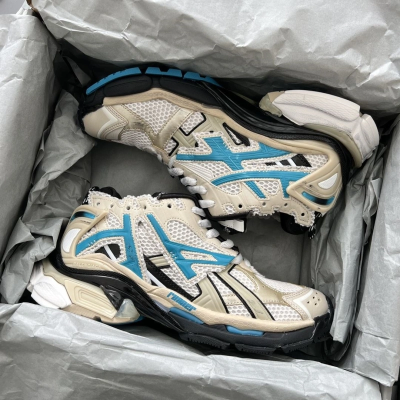 Cozy Bxlxnciaga Sneakers 110256