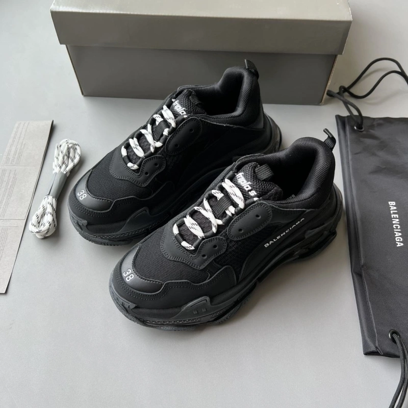 Sleek Bxlxnciaga Sneakers 110247