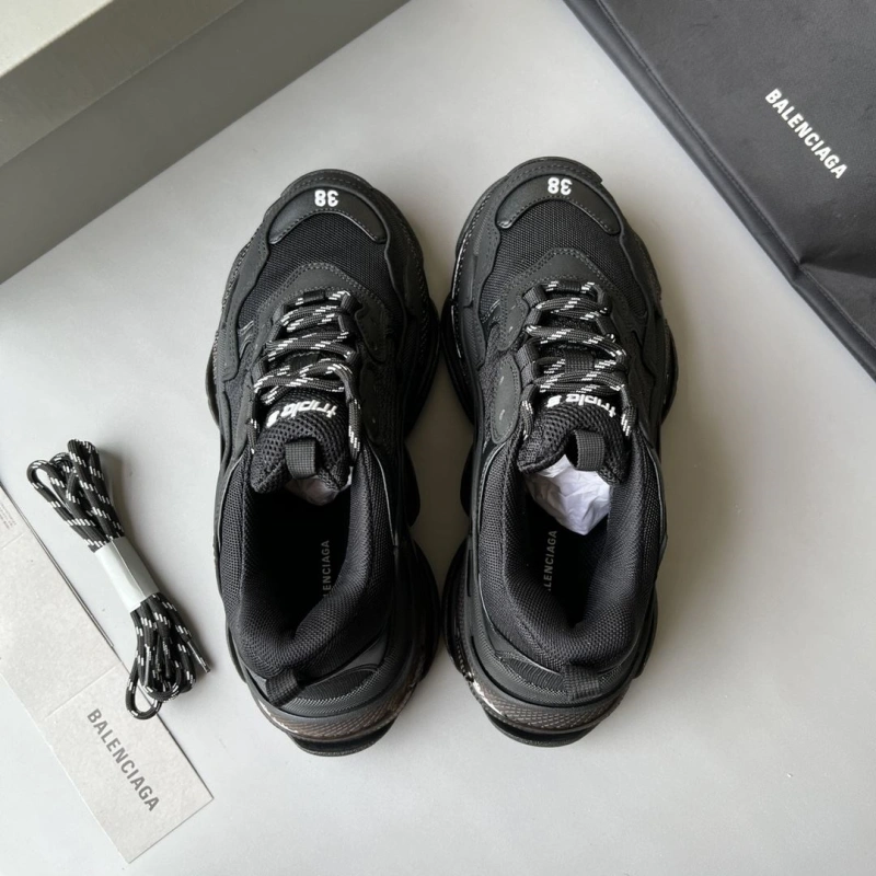 Refined Bxlxnciaga Sneakers 110243