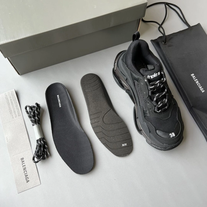 Refined Bxlxnciaga Sneakers 110243