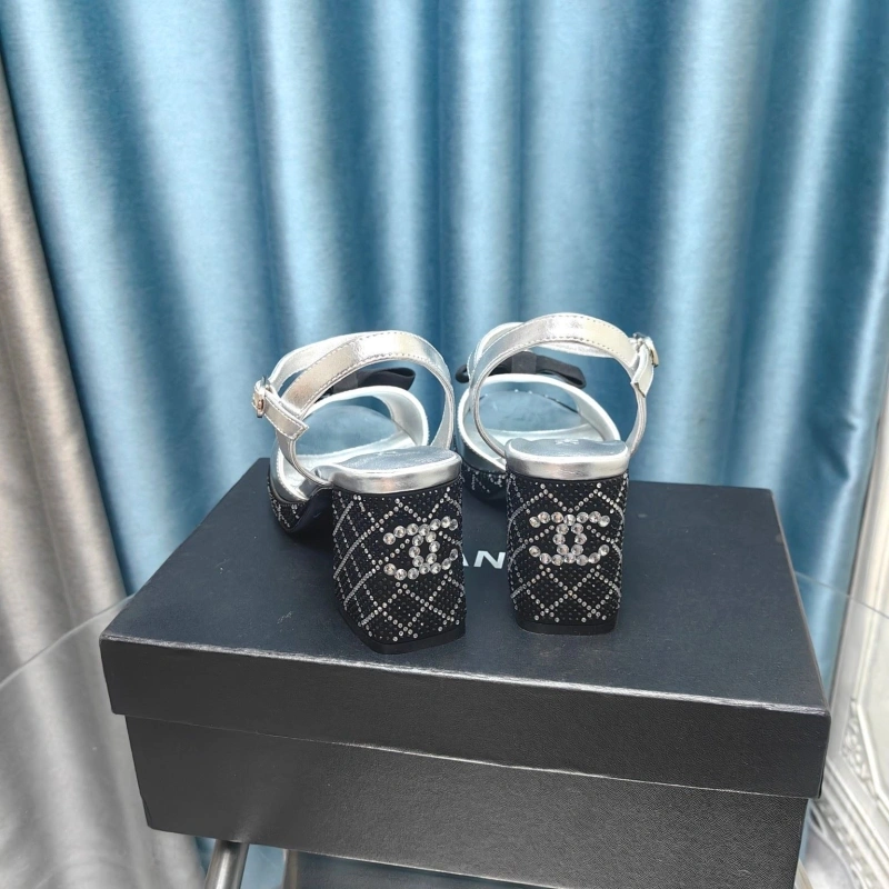 Chxnxl Sandals Vibrant 131018