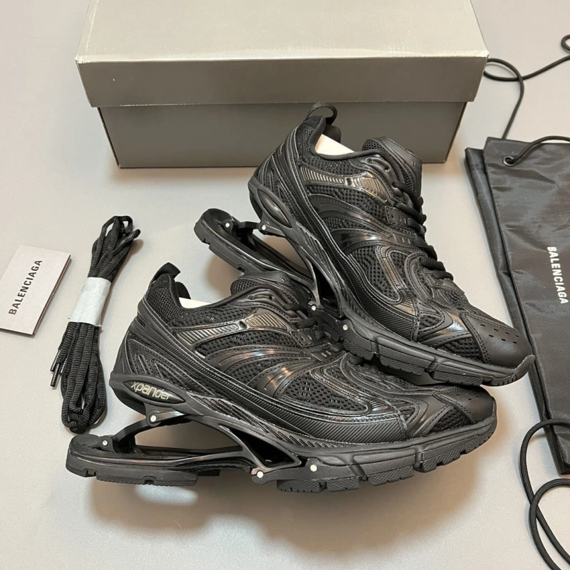 Vibrant Bxlxnciaga Sneakers 110200
