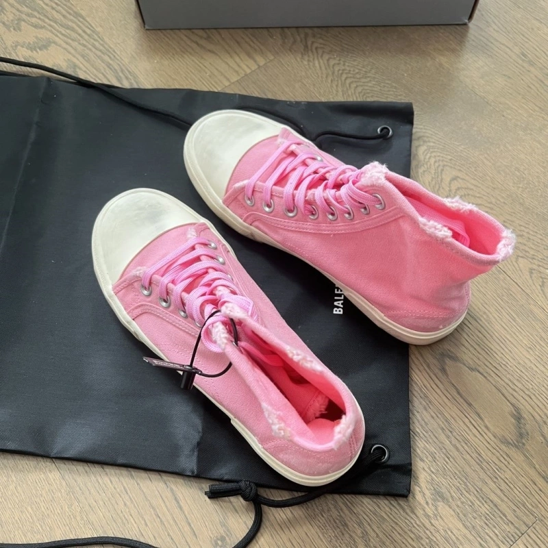 Efficient Bxlxnciaga Sneakers 110184