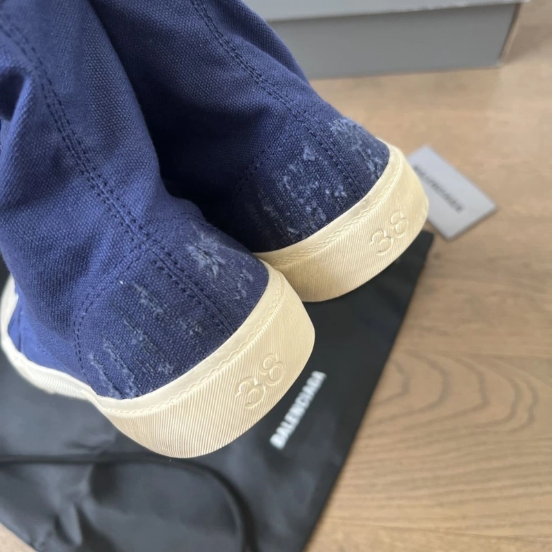 Cozy Bxlxnciaga Sneakers 110183
