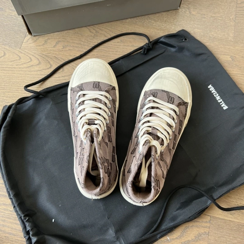 Reliable Bxlxnciaga Sneakers 110179