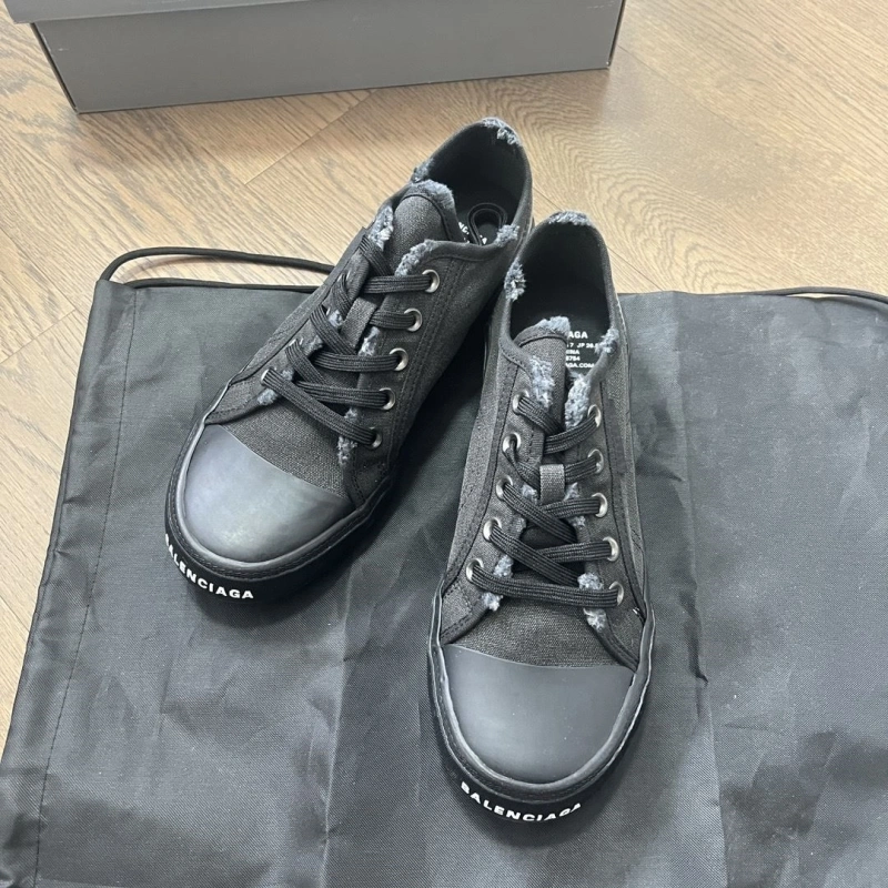 Bxlxnciaga Sneakers Resilient 110172