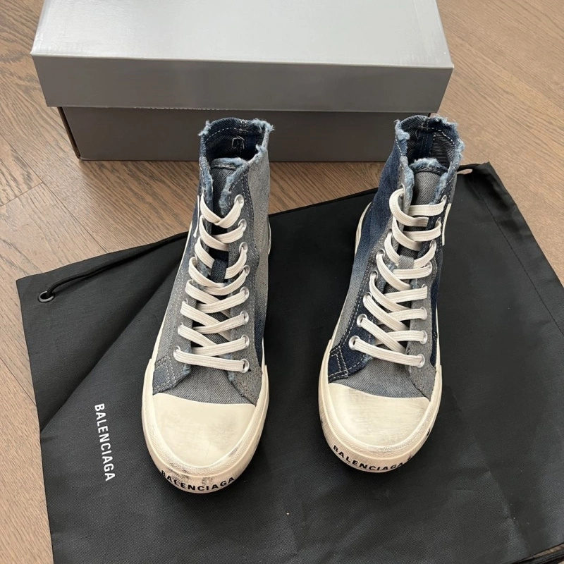 Sophisticated Bxlxnciaga Sneakers 110180
