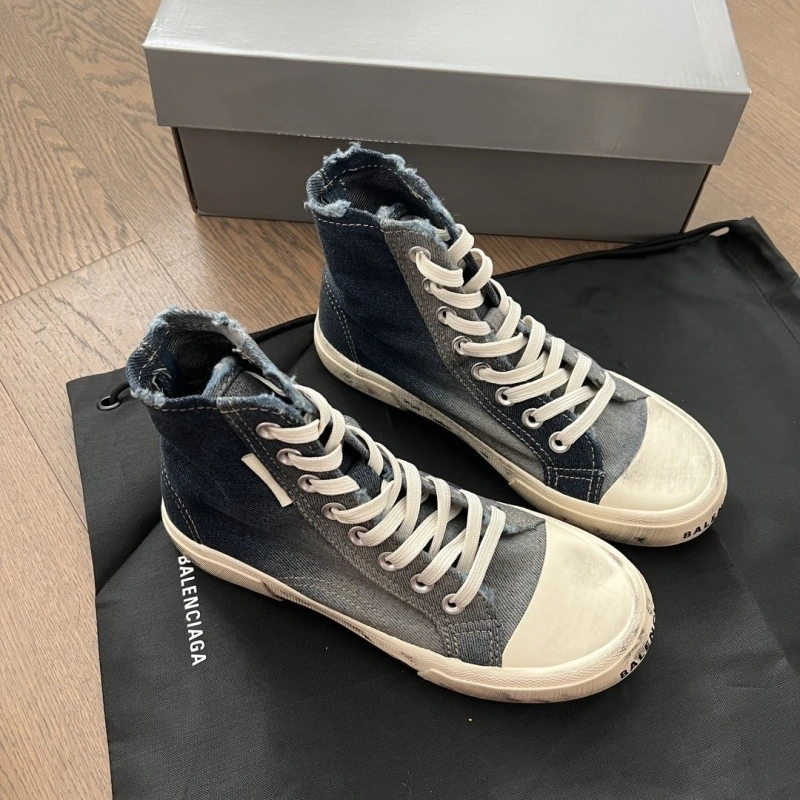 Sophisticated Bxlxnciaga Sneakers 110180