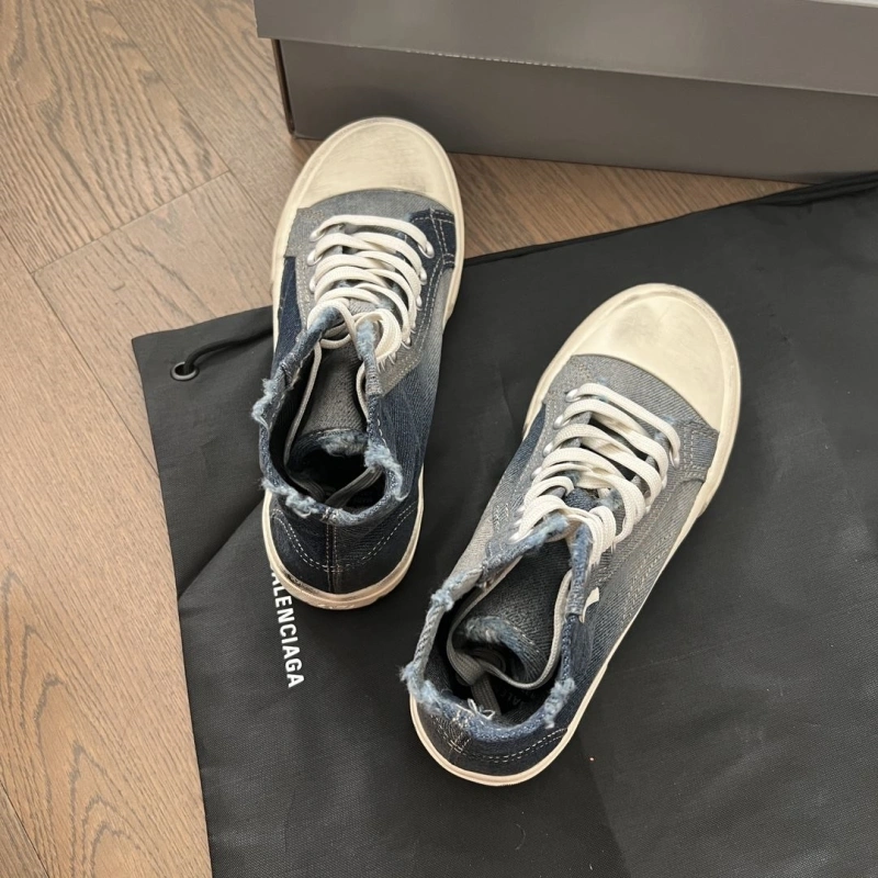 Sophisticated Bxlxnciaga Sneakers 110180