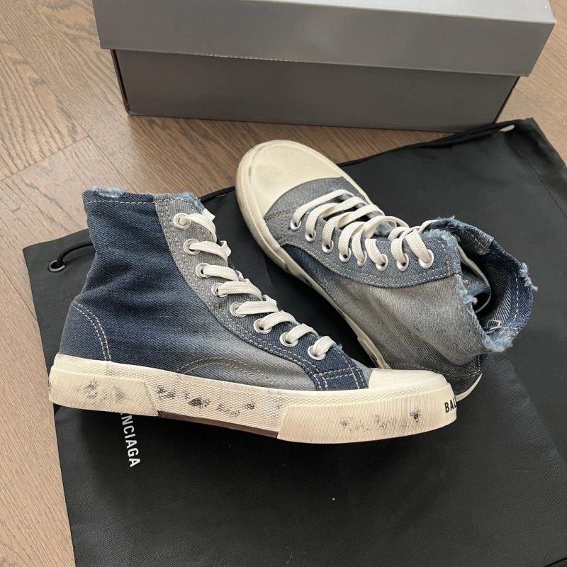 Sophisticated Bxlxnciaga Sneakers 110180