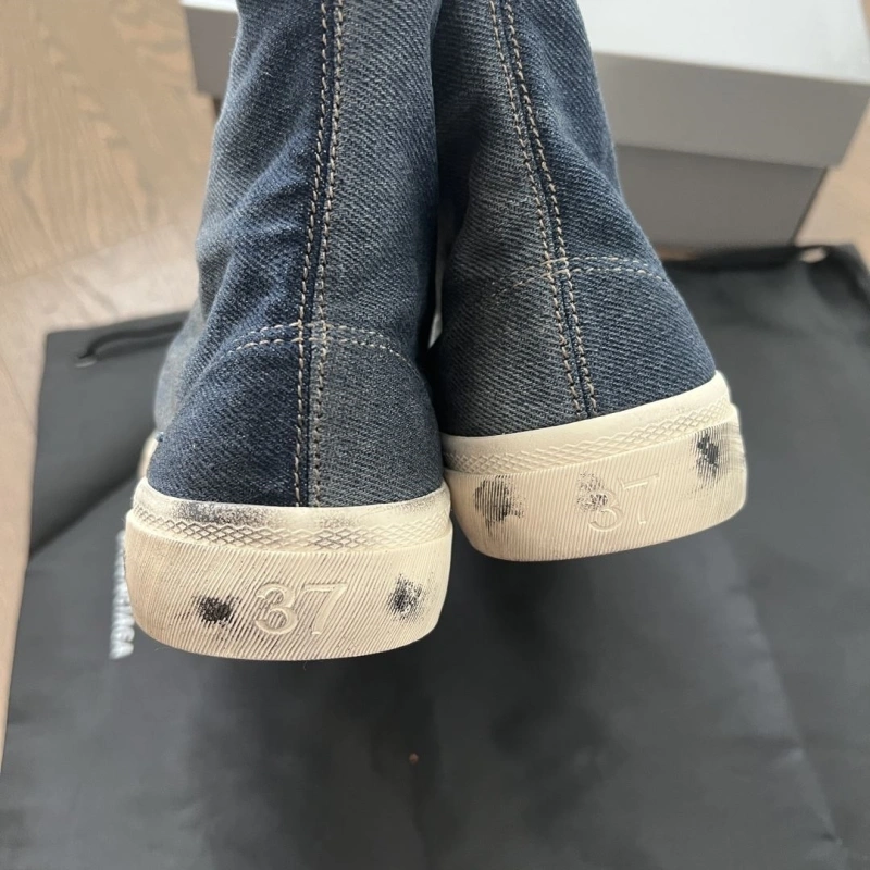 Sophisticated Bxlxnciaga Sneakers 110180