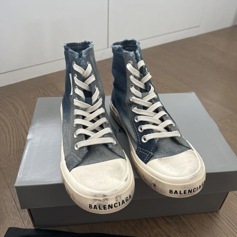 Sophisticated Bxlxnciaga Sneakers 110180