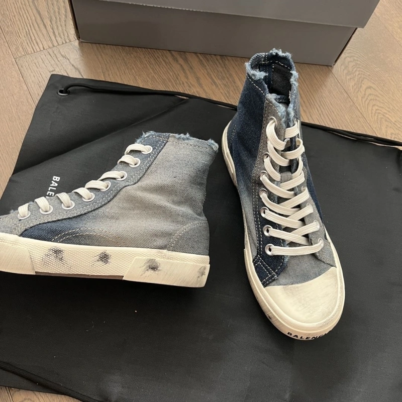Sophisticated Bxlxnciaga Sneakers 110180