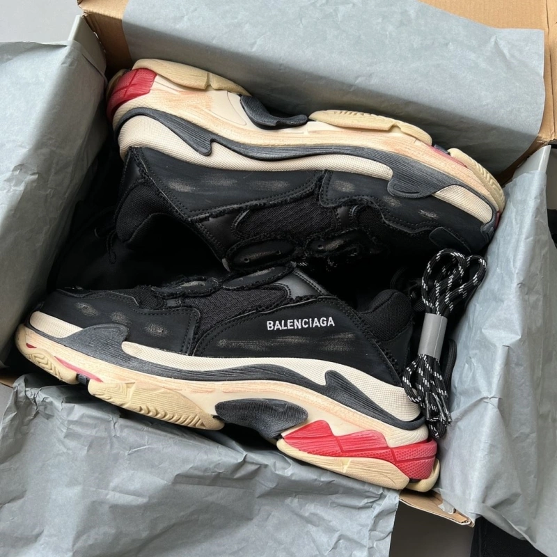 Bxlxnciaga Sneakers Vibrant 110161