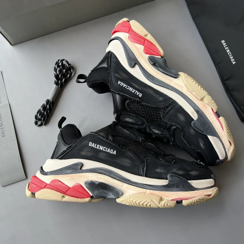 Bxlxnciaga Sneakers Vibrant 110161