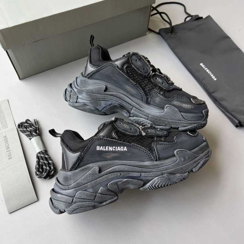 Minimalist Bxlxnciaga Sneakers 110159