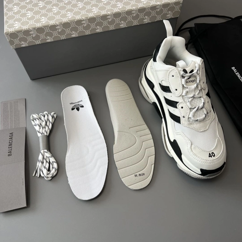 Bright Bxlxnciaga Sneakers 110154