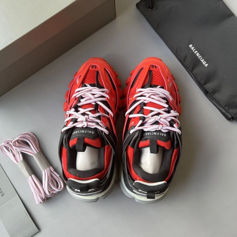 Bxlxnciaga Sneakers Practical 110140