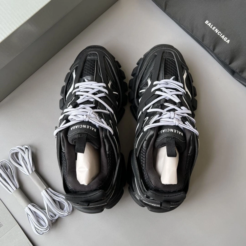 Bxlxnciaga Sneakers Vibrant 110129