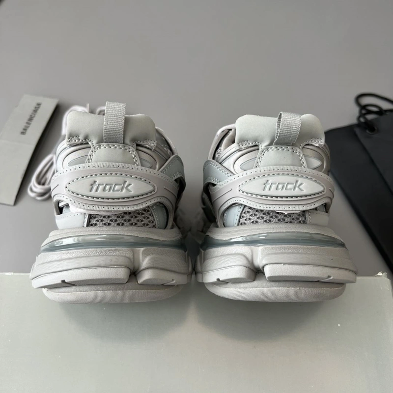 Affordable Bxlxnciaga Sneakers 110128
