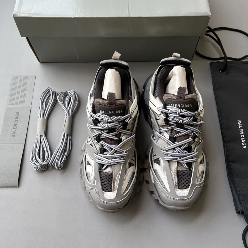 Bxlxnciaga Sneakers EyeCatching 110131