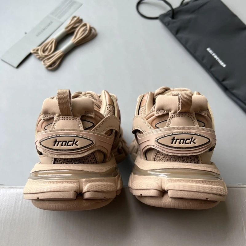 Bxlxnciaga Sneakers Trendsetting 110126