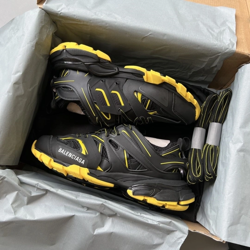 GoodFit Bxlxnciaga Sneakers 110138