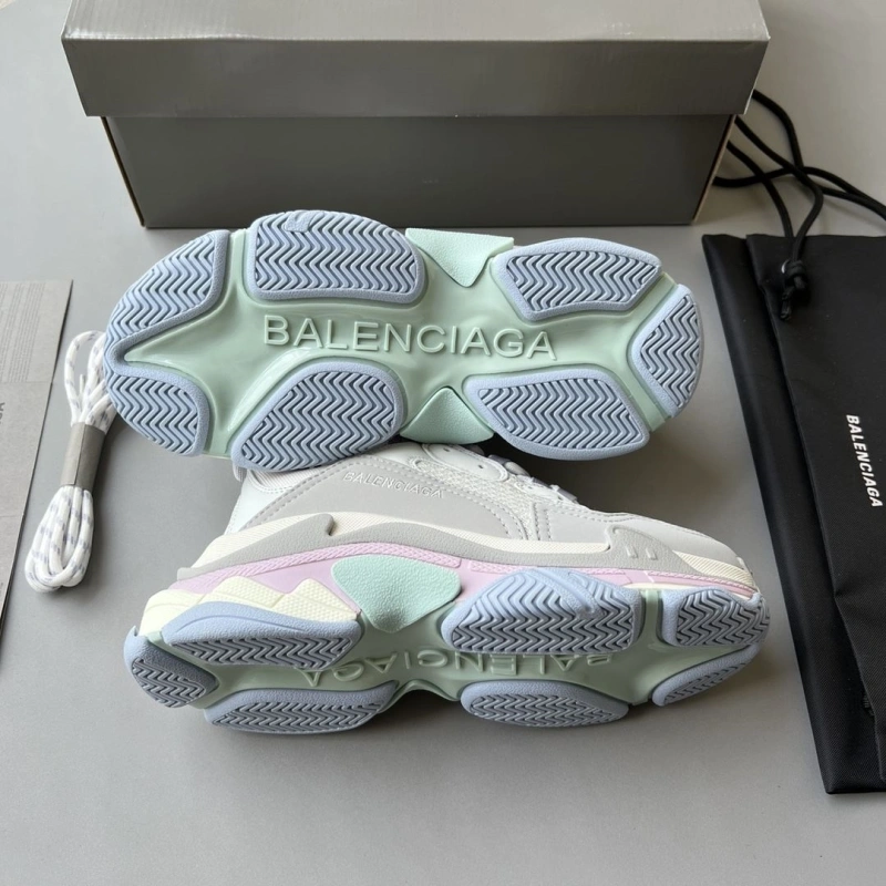 Bxlxnciaga Sneakers Resilient 110113
