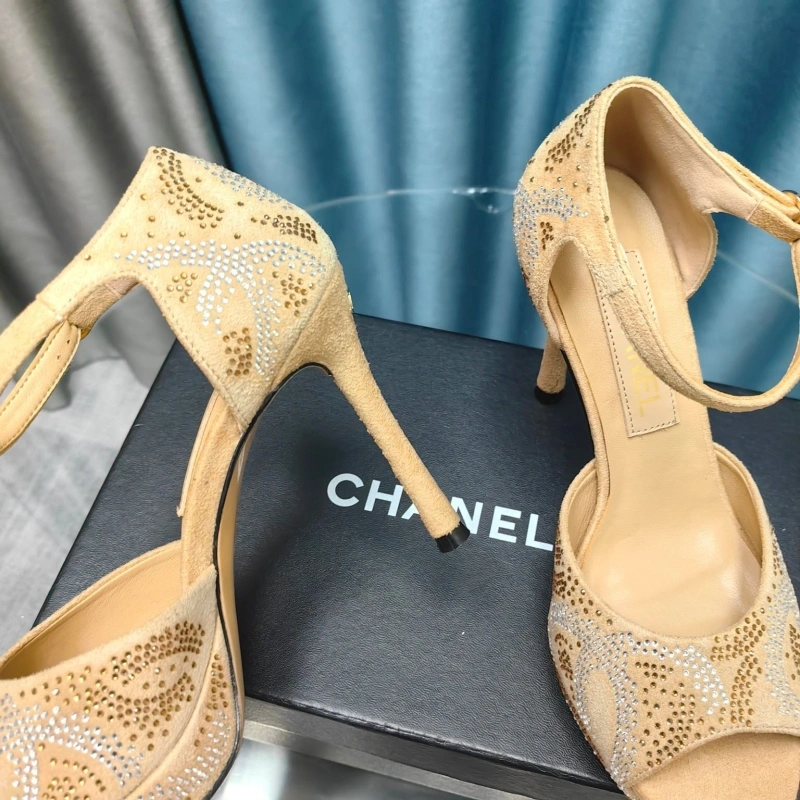 Compact Chxnxl Sandals 131013