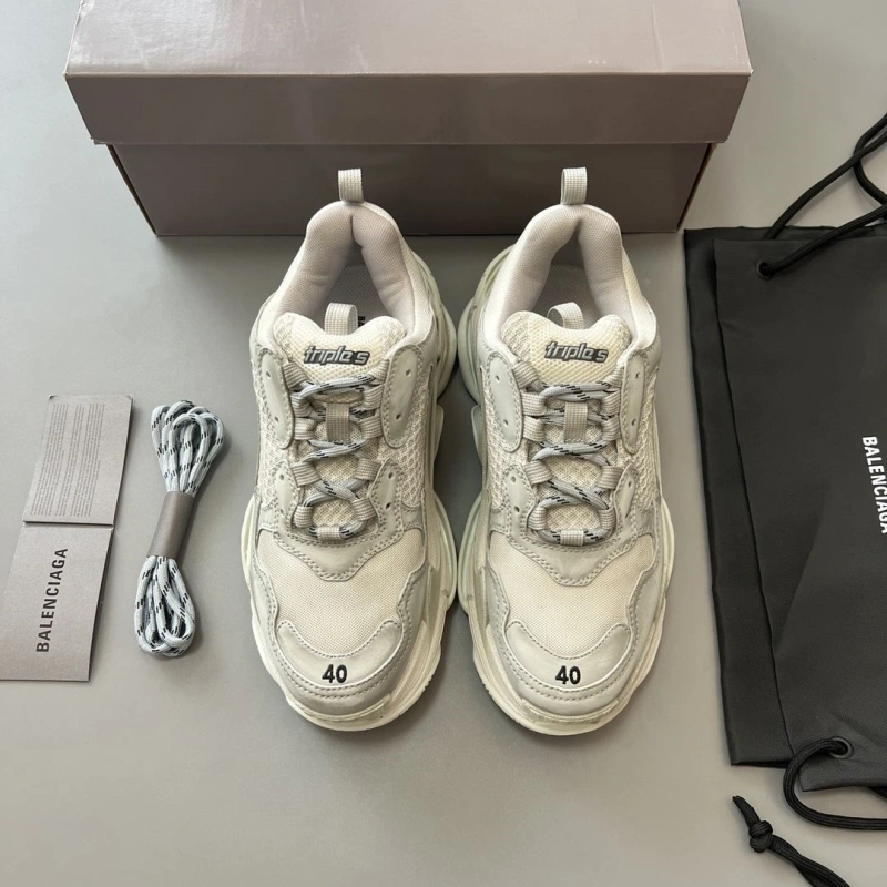 EasyMatch Bxlxnciaga Sneakers 110104