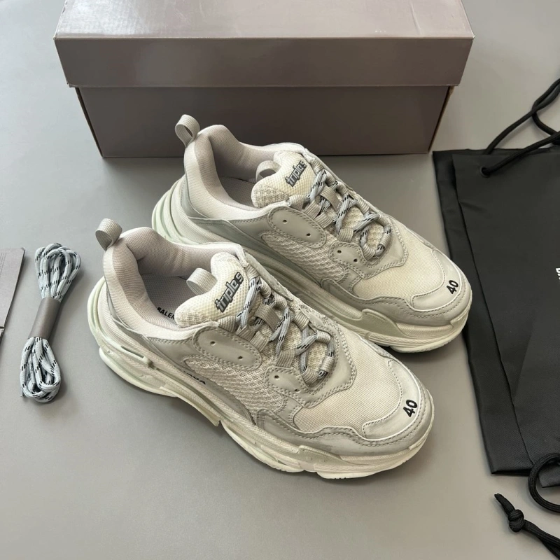 EasyMatch Bxlxnciaga Sneakers 110104